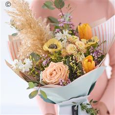 Extra Large Spring Trending Gift Box